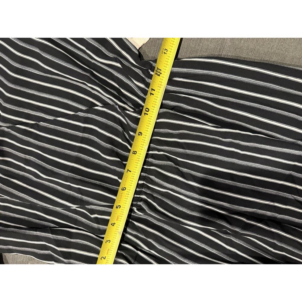 Iris Small Black White Pin Striped Jumpsuit Romper 3/4 Sleeves Straight Leg NWOT - Picture 8 of 13